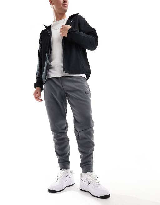 Nike therma tracksuit grey new arrivals