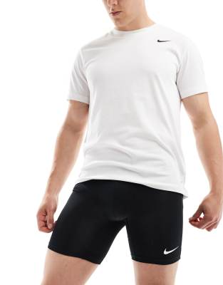 Pro tight shorts in black