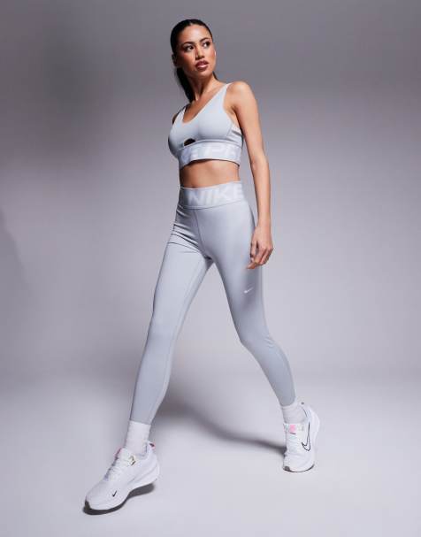Nike Training - Pro - Vormgevende legging met hoge taille in grijs - view 1