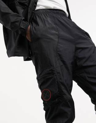 nike sweatpants windbreaker