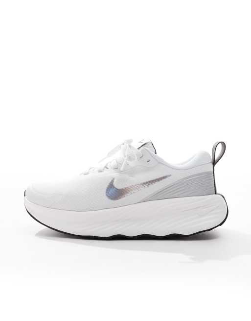Nike Training Promina Hochwertige Sneaker in WeiB und Glitzer ASOS