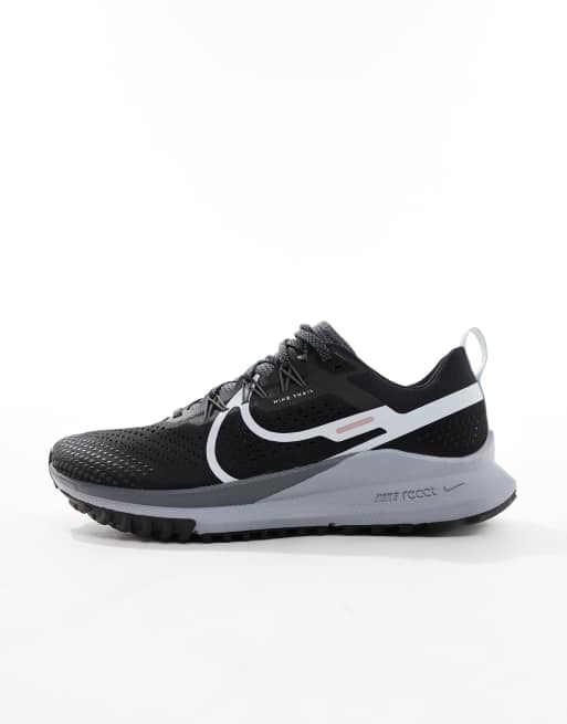 Nike best sale pegasus 6