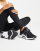 Thumbnail 1 van 4