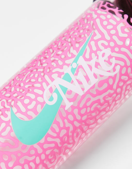 https://images.asos-media.com/products/nike-training-renew-recharge-24oz-water-bottle-in-pink-leopard-and-clear/204134631-2?$n_640w$&wid=513&fit=constrain