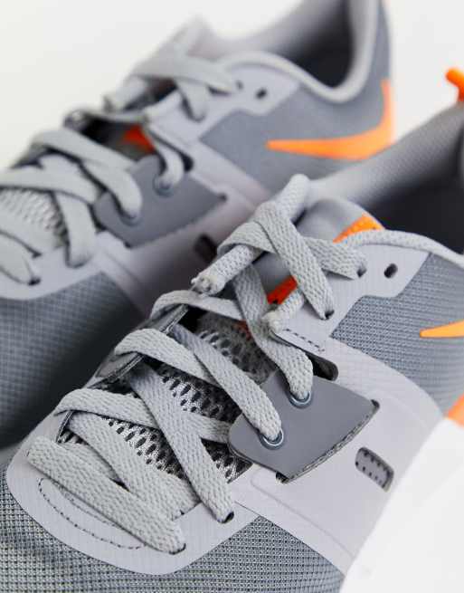 Nike grigie outlet e arancioni