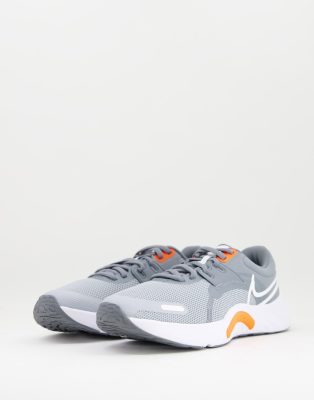 nike retaliation 2 mens trainers