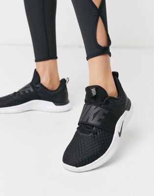 Nike Training – Renew – Sneaker in 