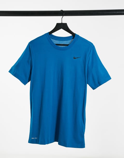 Nike Training - Sneldrogend T-shirt in blauw