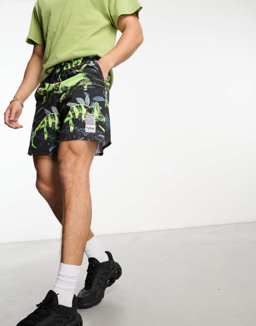 Nike Dri-FIT Studio '72 Men's Reversible Allover Print Training