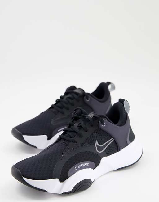 nike training superrep go sneakers in black