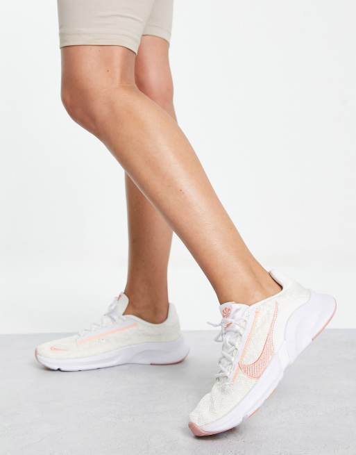 Nike Training SuperRep Go 3 FlyKnit in white and peach | ASOS