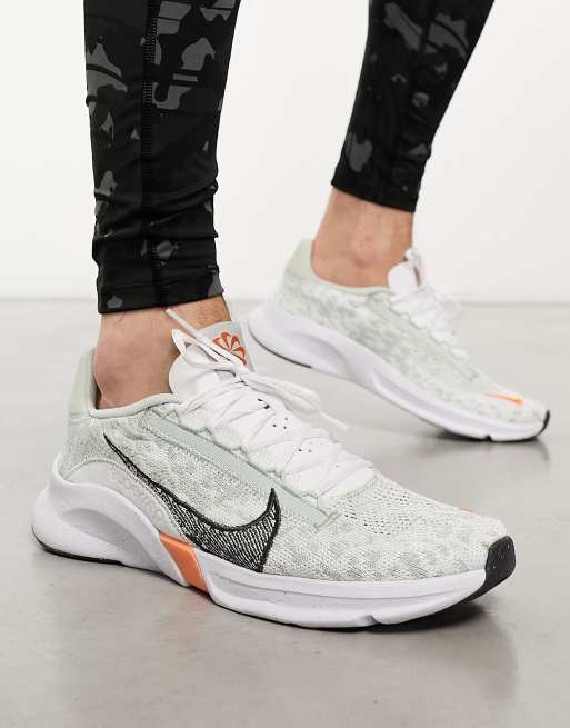 Nike store soft trainers