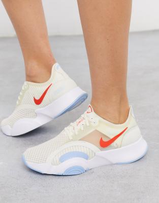 nike superrep go trainers white