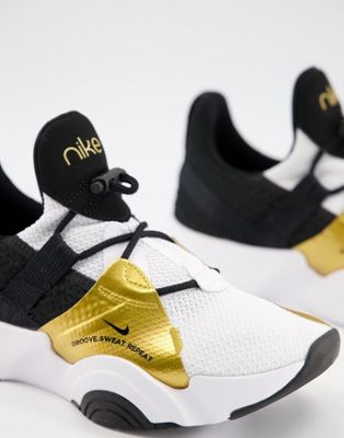 Chaussures Nike Training - SuperRep Groove - Baskets - Blanc et doré