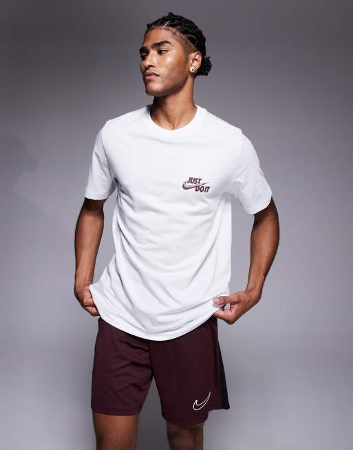 Nike Training - T-shirt à imprimé graphique - Blanc, 3 de 4