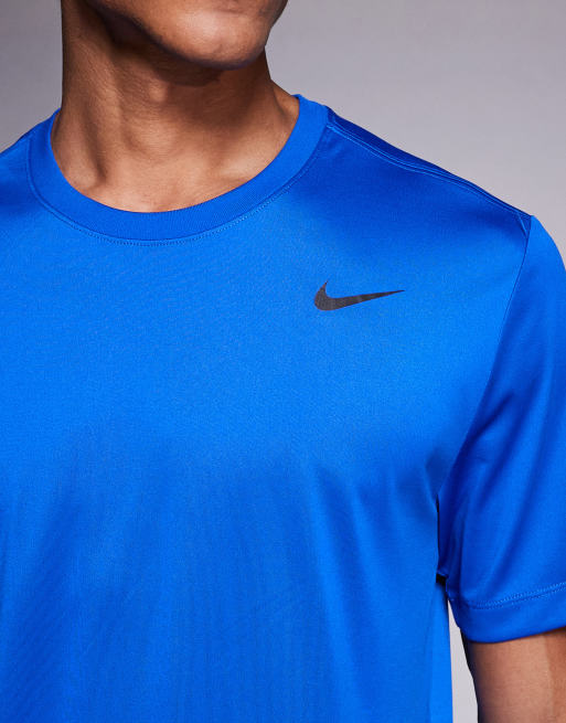 Nike Training – T-Shirt in Blau mit Legend-Logo, 5 von 5