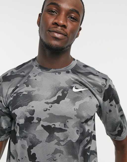 Nike training dry outlet camo t shirt