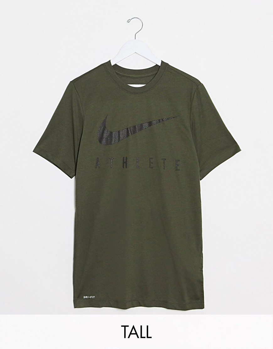 Nike Training - Tall - Athlete - T-shirt met swoosh in kaki-Groen