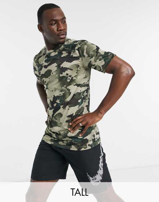 Nike camo 2024 t shirt