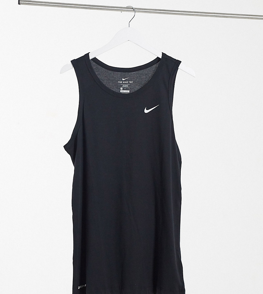 Nike Training Tall – Essential – Svart linne med swoosh-logga