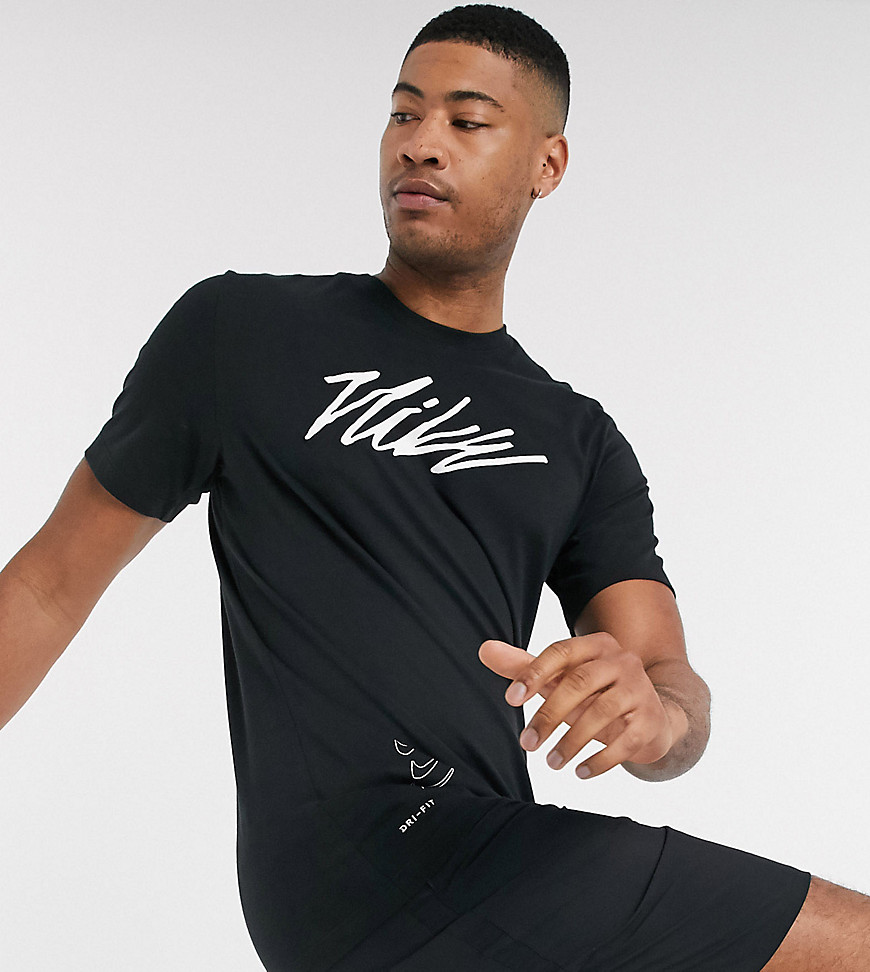 Nike Training Tall - Sport Clash - T-shirt nera con logo-Nero