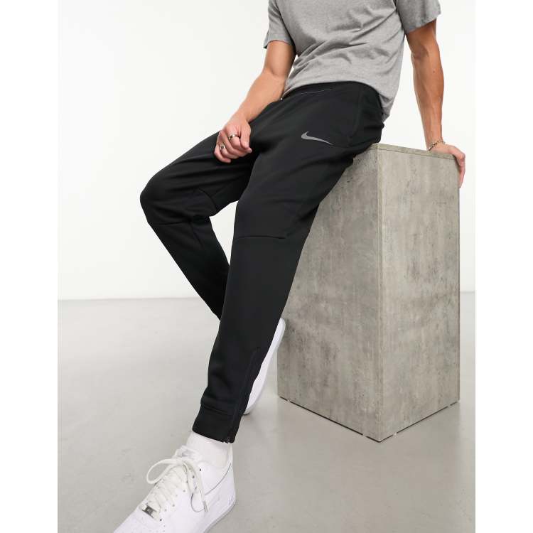 Nike taping skinny fit joggers deals