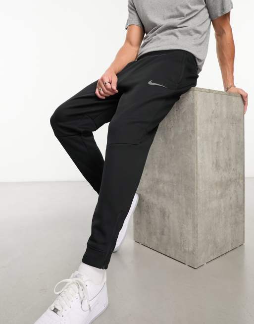 Nike Training - Terma-FIT - Joggers neri 