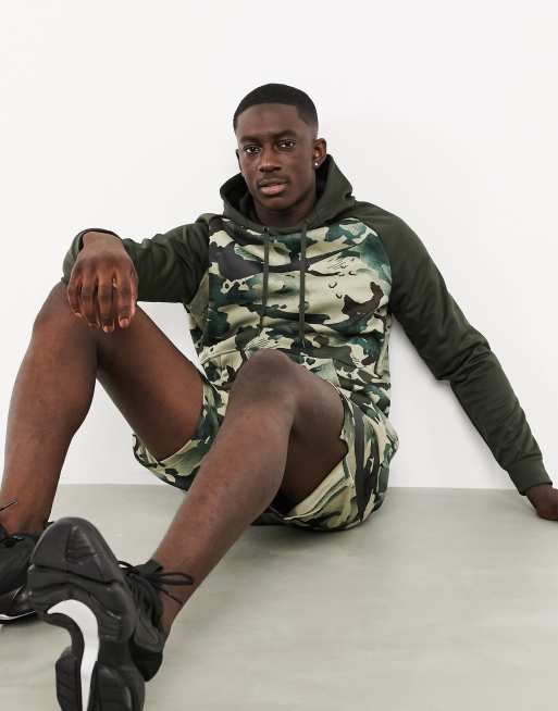 Nike therma hoodie clearance camo