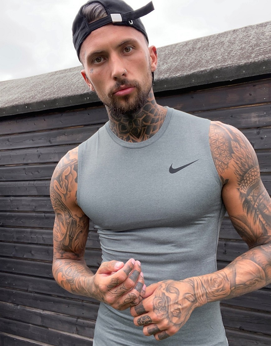 Nike Training top in grey