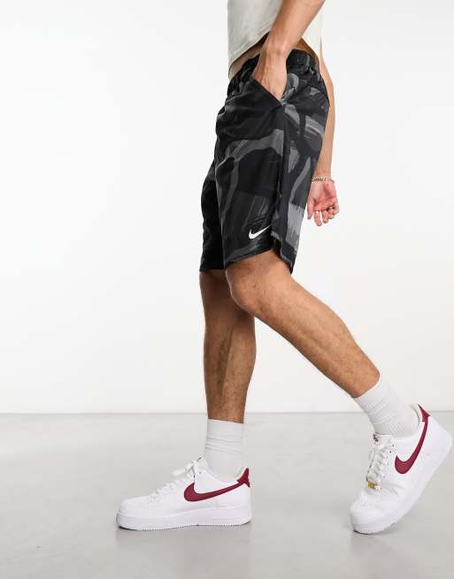 Nike camo outlet gym shorts