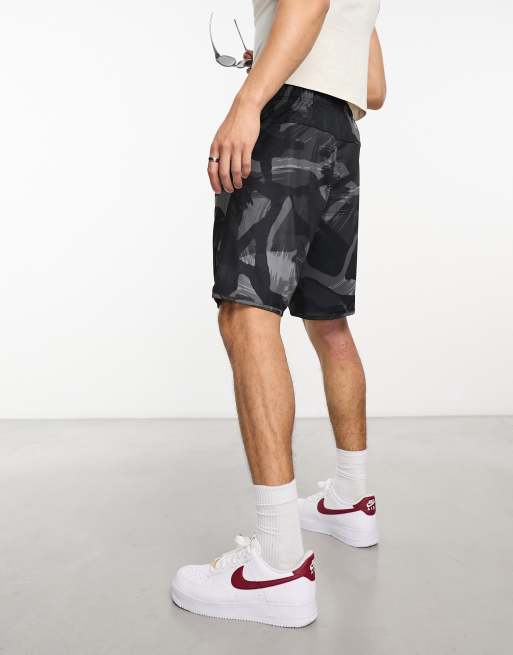 Nike training camo discount shorts