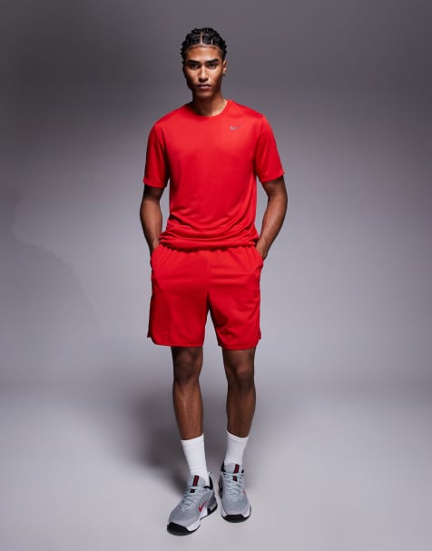 Nike Training – Totality Dri-FIT – Shorts in Rot, 7 Zoll Schrittlänge - view 1