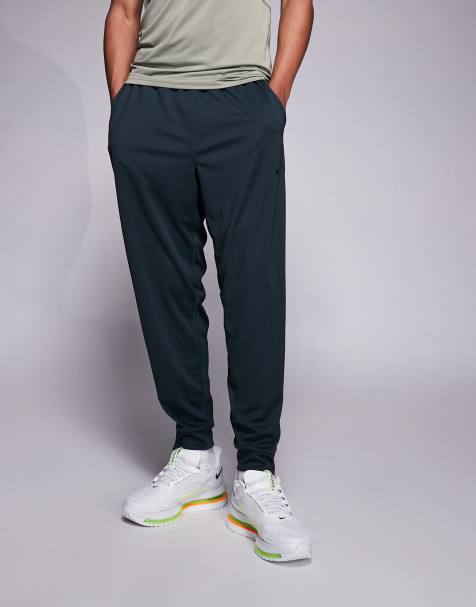 Nike Training Totality Dri-FIT trousers in green - view 1