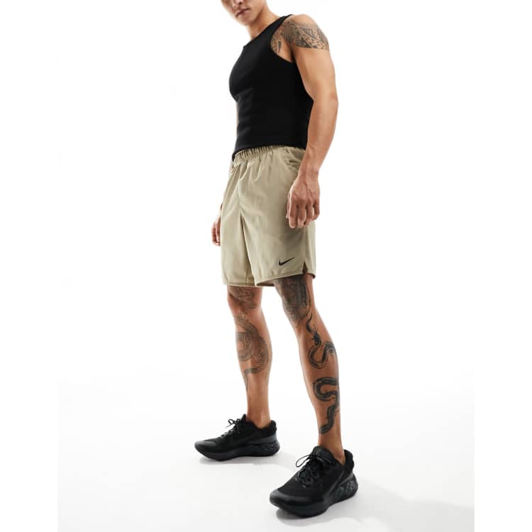 206572502-1-khaki?$n_750w$&wid