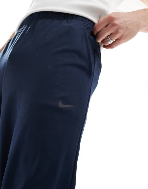 Nike Training Totality knit tapered sweatpants in navy, 2 of 5