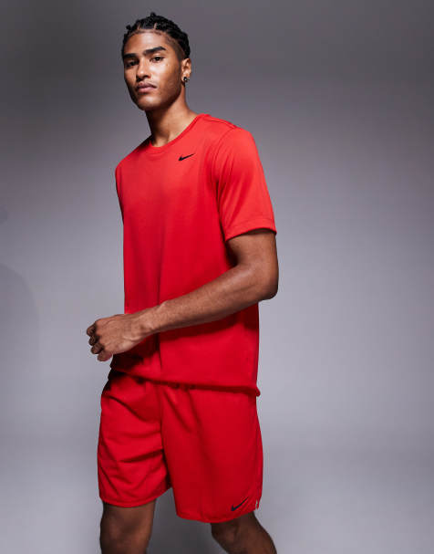 Nike Training - Totality - Short 7 pouces en tissu Dri-FIT - Rouge - view 1
