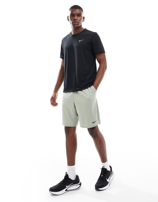 Nike Training - Totality - Short en maille Dri-FIT 9 pouces - Vert clair, 3 de 5
