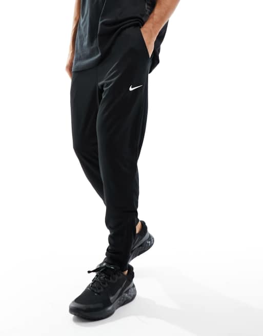 Nike Training Totality sweatpants in black