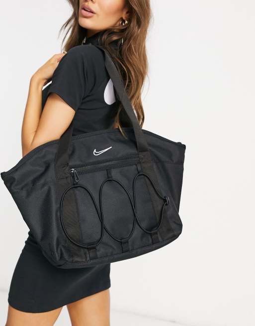 Nike Training Tote Bag In Black pour femmes