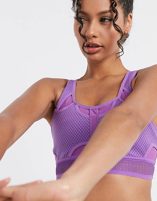 Sportswear Nike Training Ultrabreathe bra in purple 