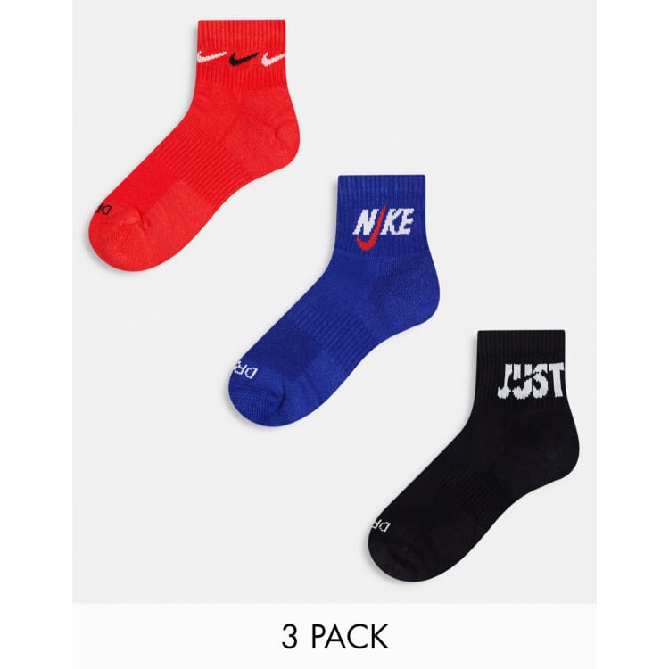 Black and shop blue nike socks