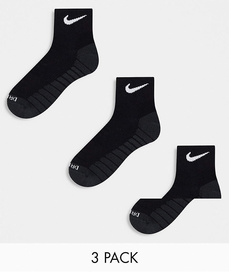 Nike Training unisex cushioned 3 pack of ankel socks in black