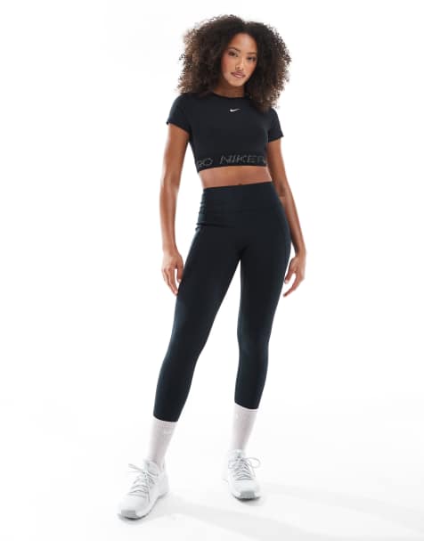 Nike Training - Universa Dri-FIT - Sorte leggings med lommer og høj talje i 7/8-længde - view 1