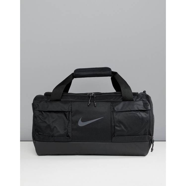 Nike vapor power outlet duffle bag