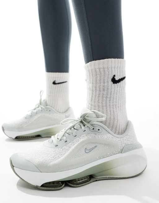 Nike light grey trainers on sale