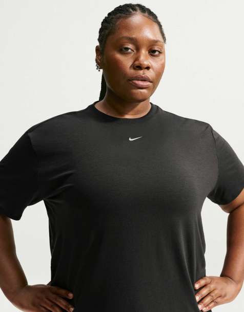 Nike Training W nk one relaxed df ss top dri-fit short-sleeve top (plus size) in black - view 1