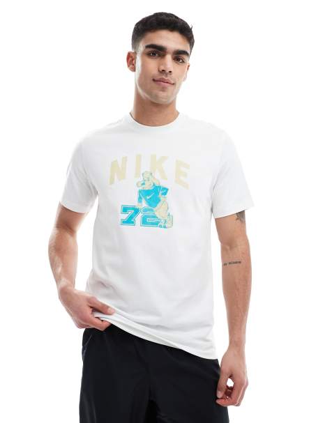 Nike Training wildcard graphic t-shirt in white