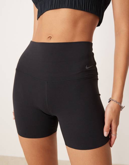 Nike Training – Zenvy – Dri-FIT – Svarta, mjuka träningsshorts med hög midja, 5 tum, 2 av 5