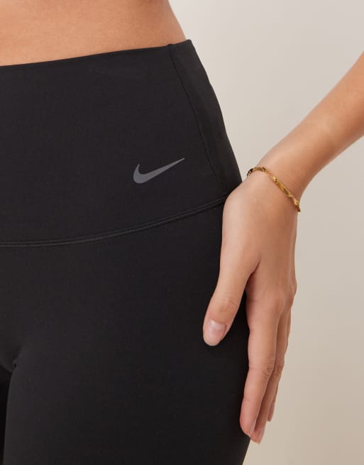Nike Training - Zenvy - Dri-FIT - Zachte short van 8 inch met hoge taille in zwart, 4 van 5