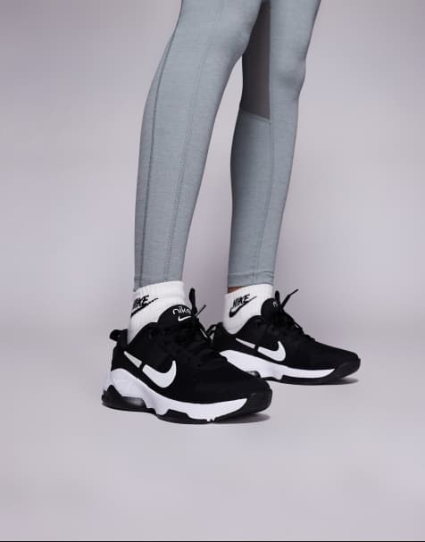 Nike Training - Zoom Bella 6 - Sorte sneakers - view 1